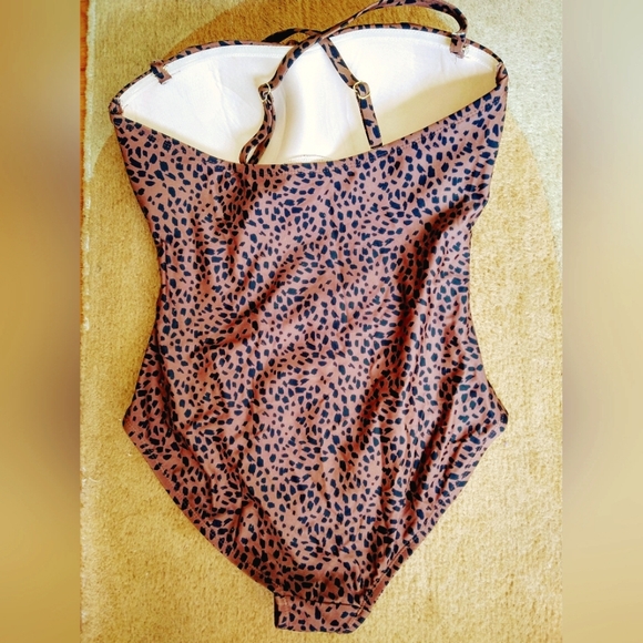 Leopard Print One Piece Swimsuit - Picture 3 of 5